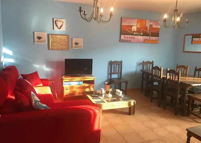 Casas Encinares * Наррильос-де-Сан-Леонардо